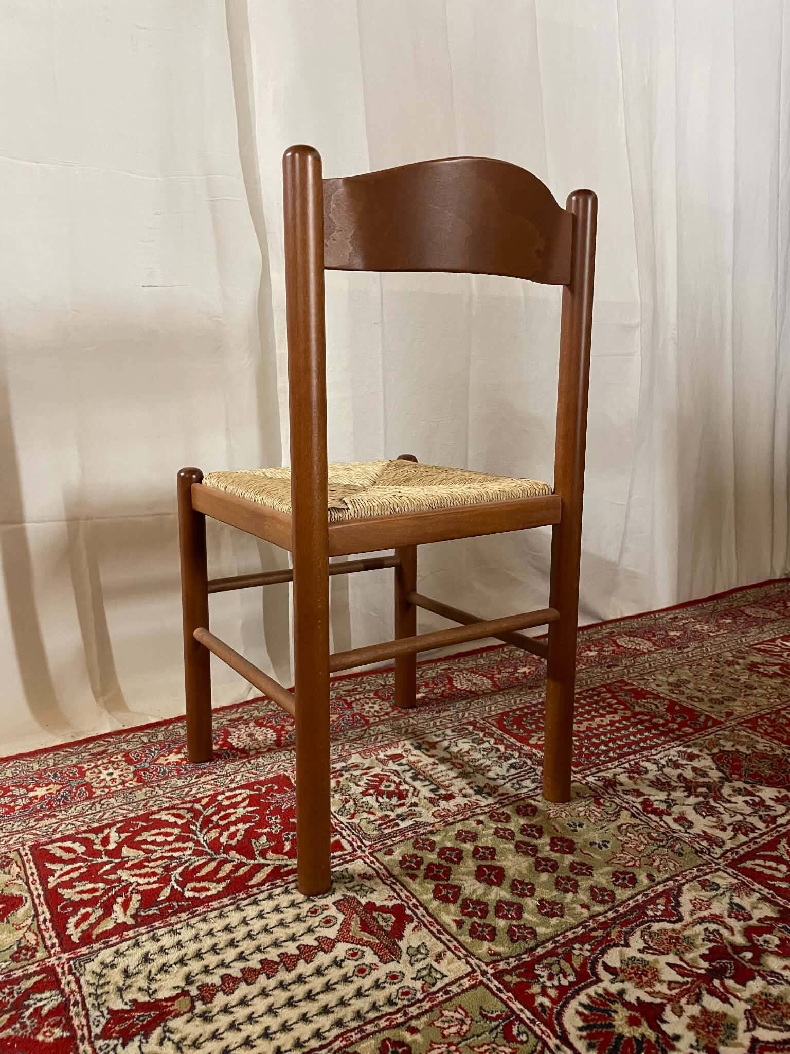 36 chaises vintage en hêtre et paille – Vente par lots – Grande série