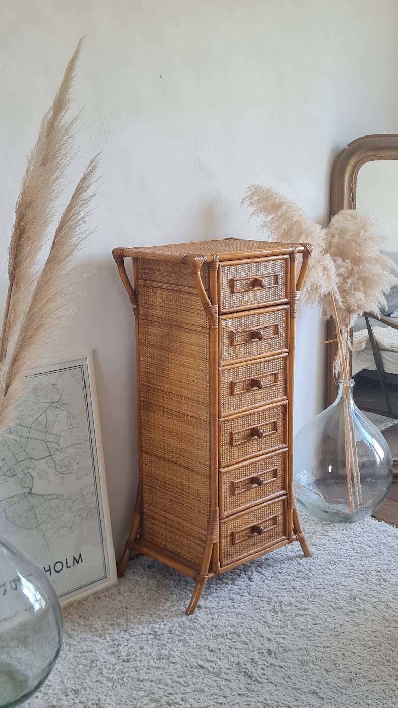 Rattan chest of drawers from the 1970s.