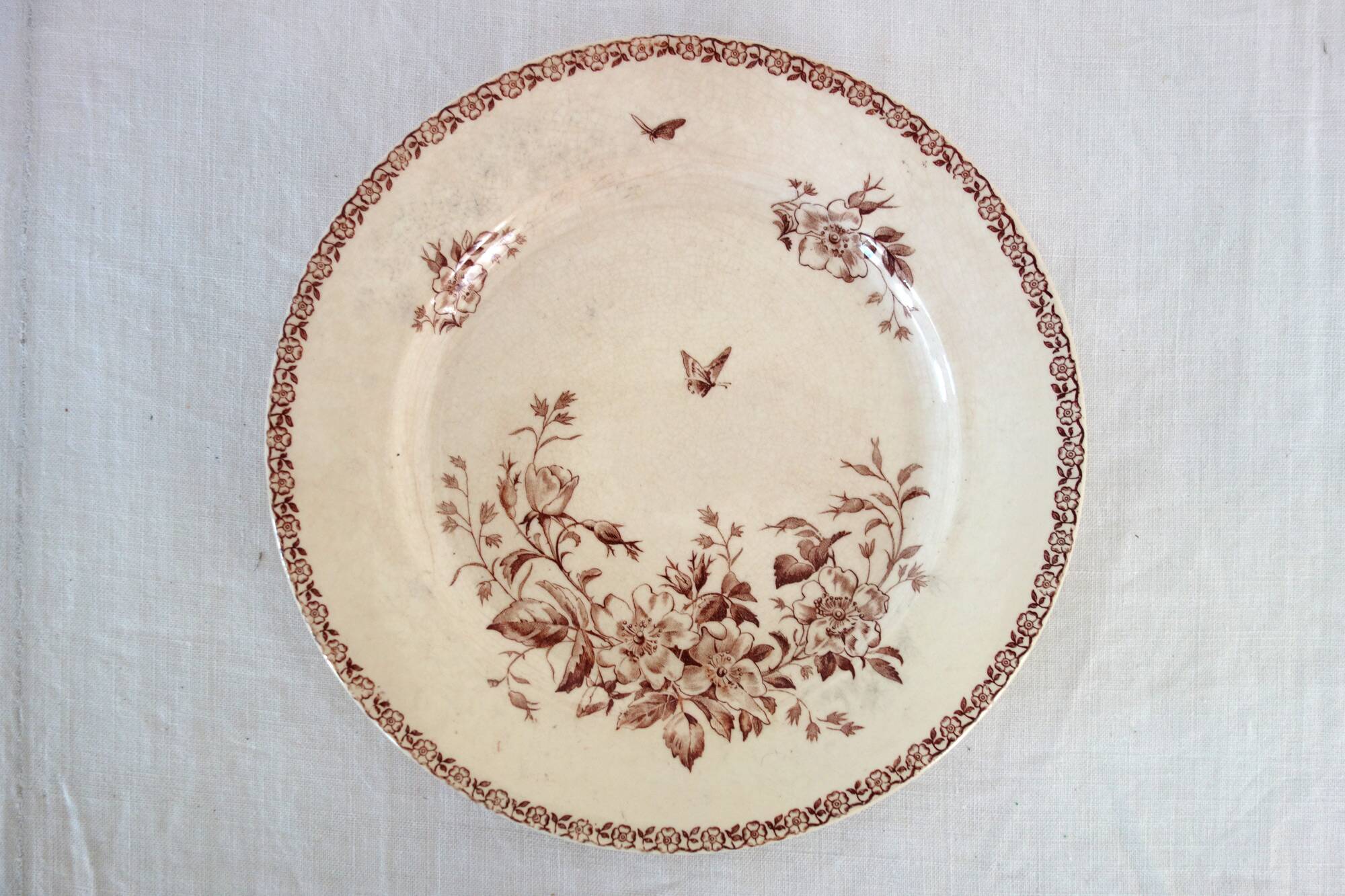 2 ironstone serving dishes Gien model Mai circa 1900