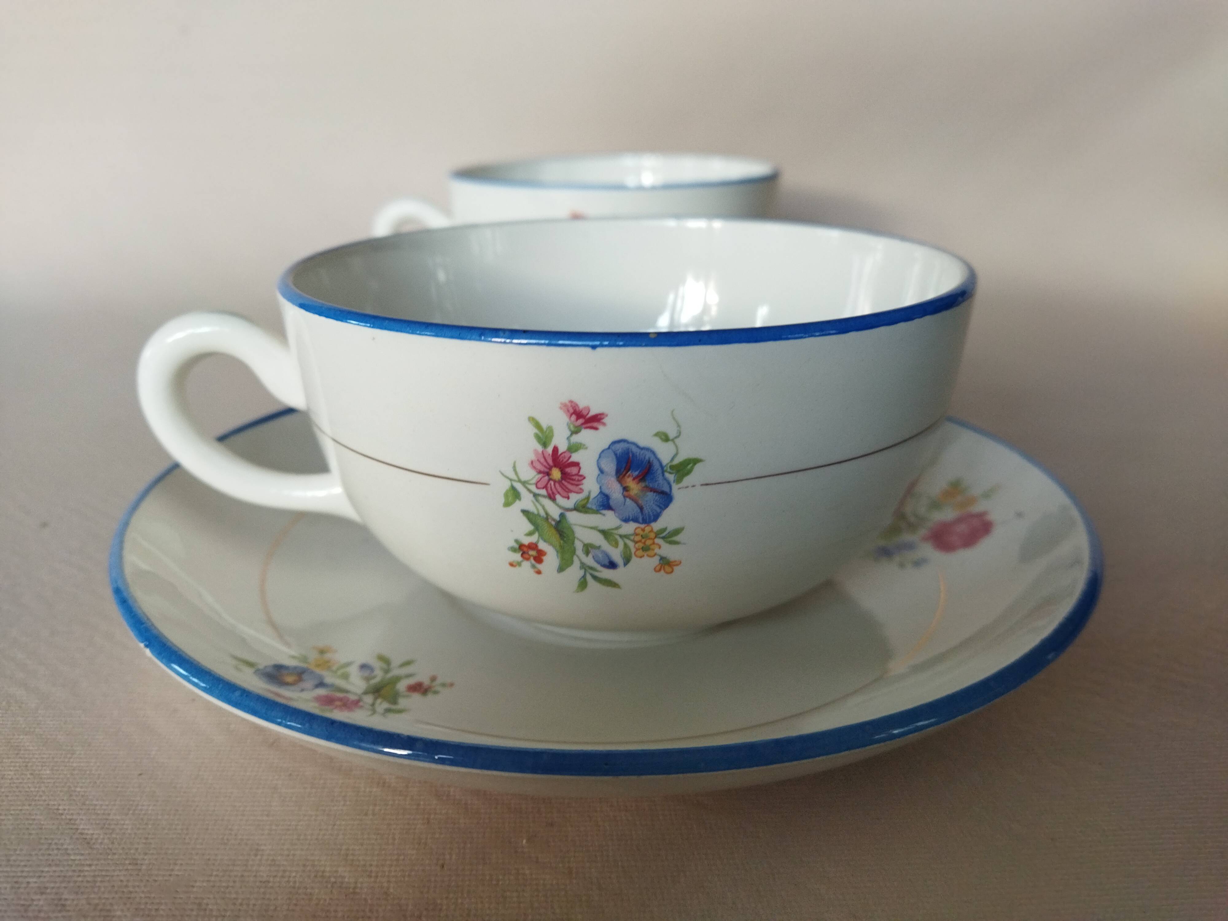 Two Salins earthenware lunch cups