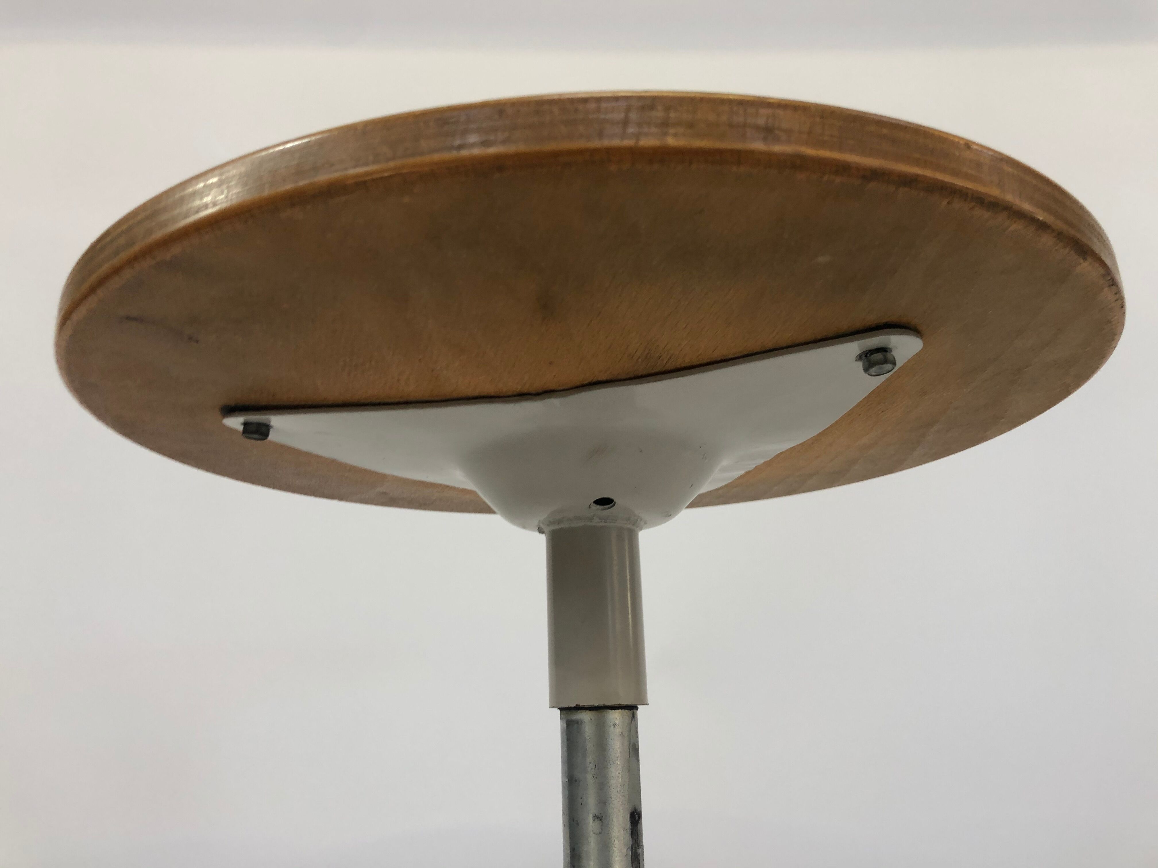 Stool work tabouret by Friso Kramer Ahrend de Cirkel