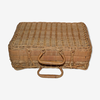 Wicker suitcase