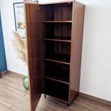 Armoire vintage