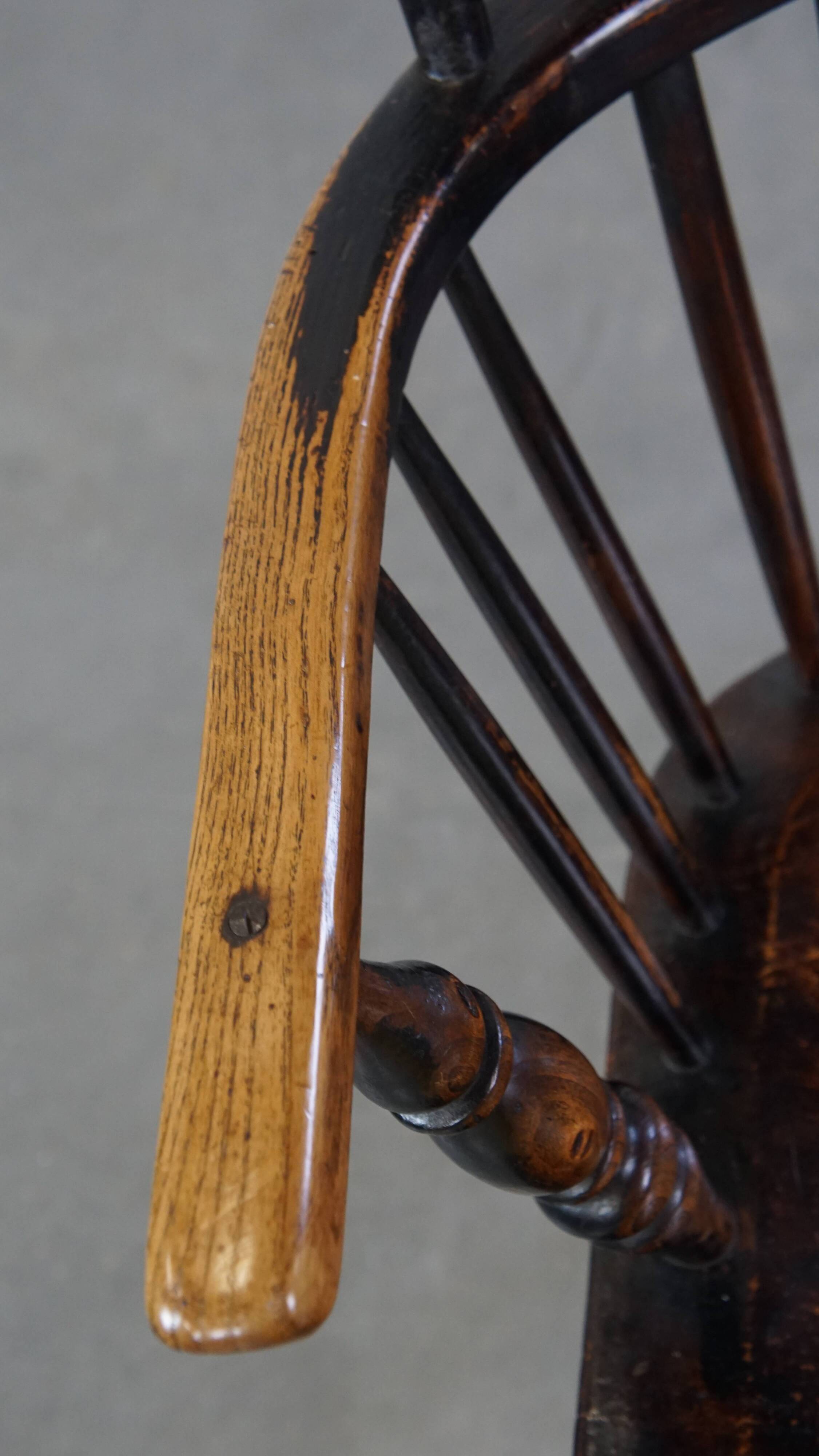Antique Wooden Spindle Windsor Chair