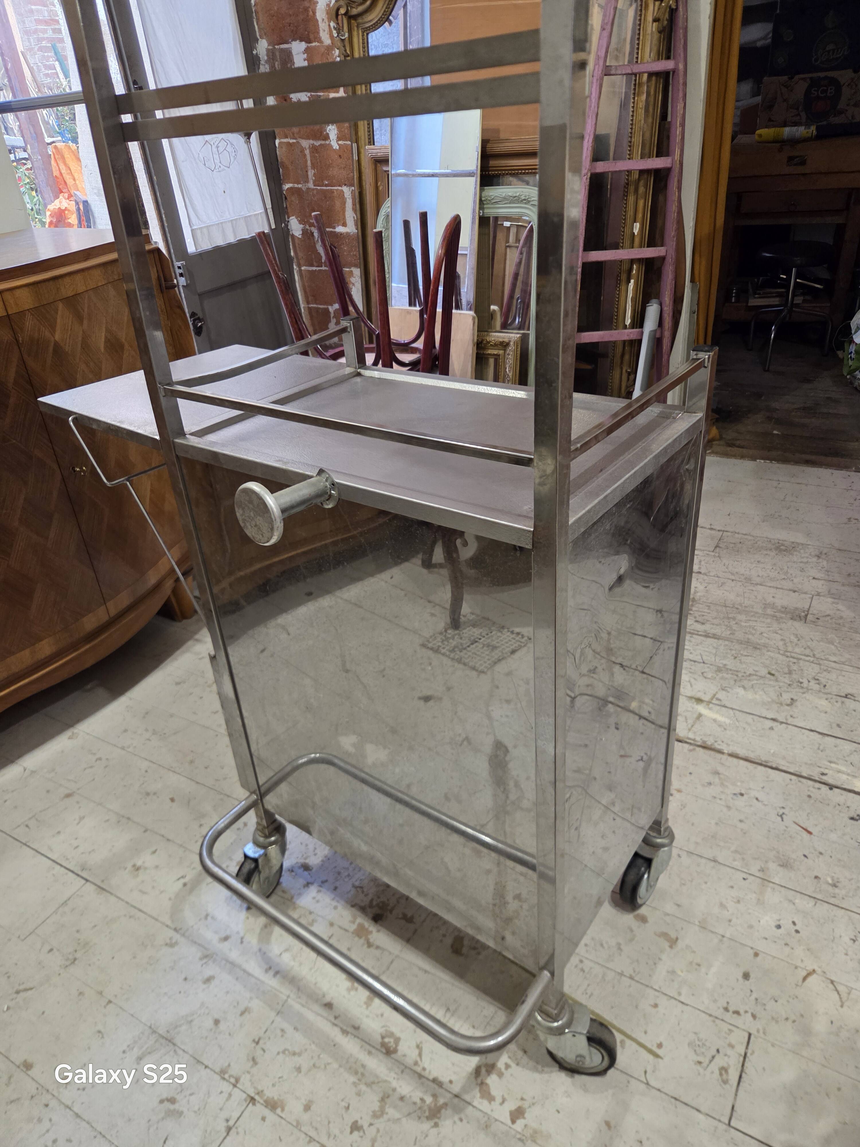 meuble médical inox