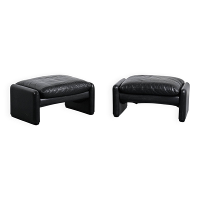 Paire d'ottomans Maralunga, Vico Magistretti pour Cassina, Italie, 1973