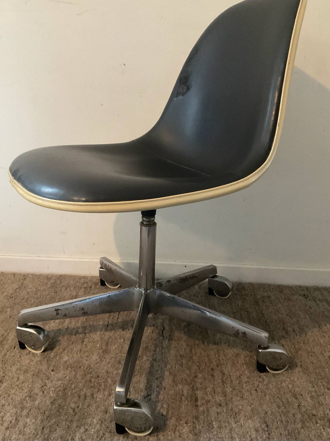 Charles & Ray Eames office chair, Herman Miller edition
