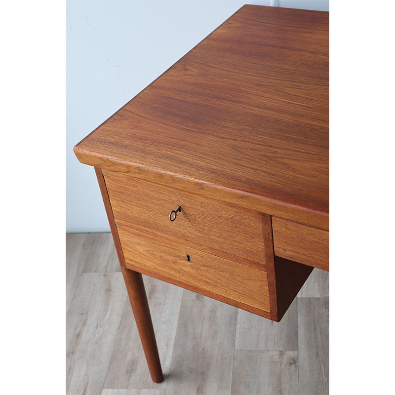 Bureau scandinave Danois en teck vers 1960