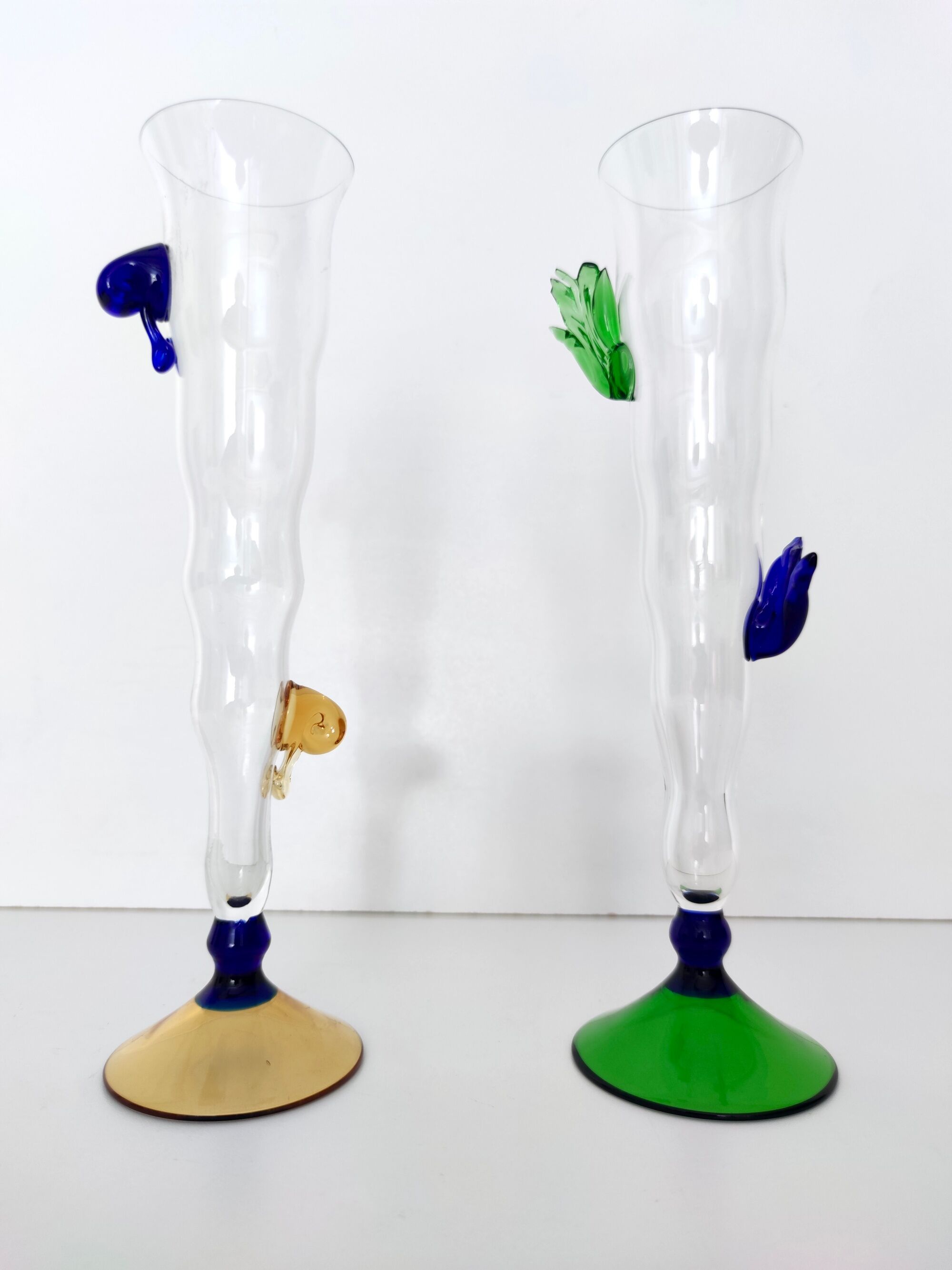 Pair of Postmodern Transparent Wine Glasses with Colored Details, Italy 1980s