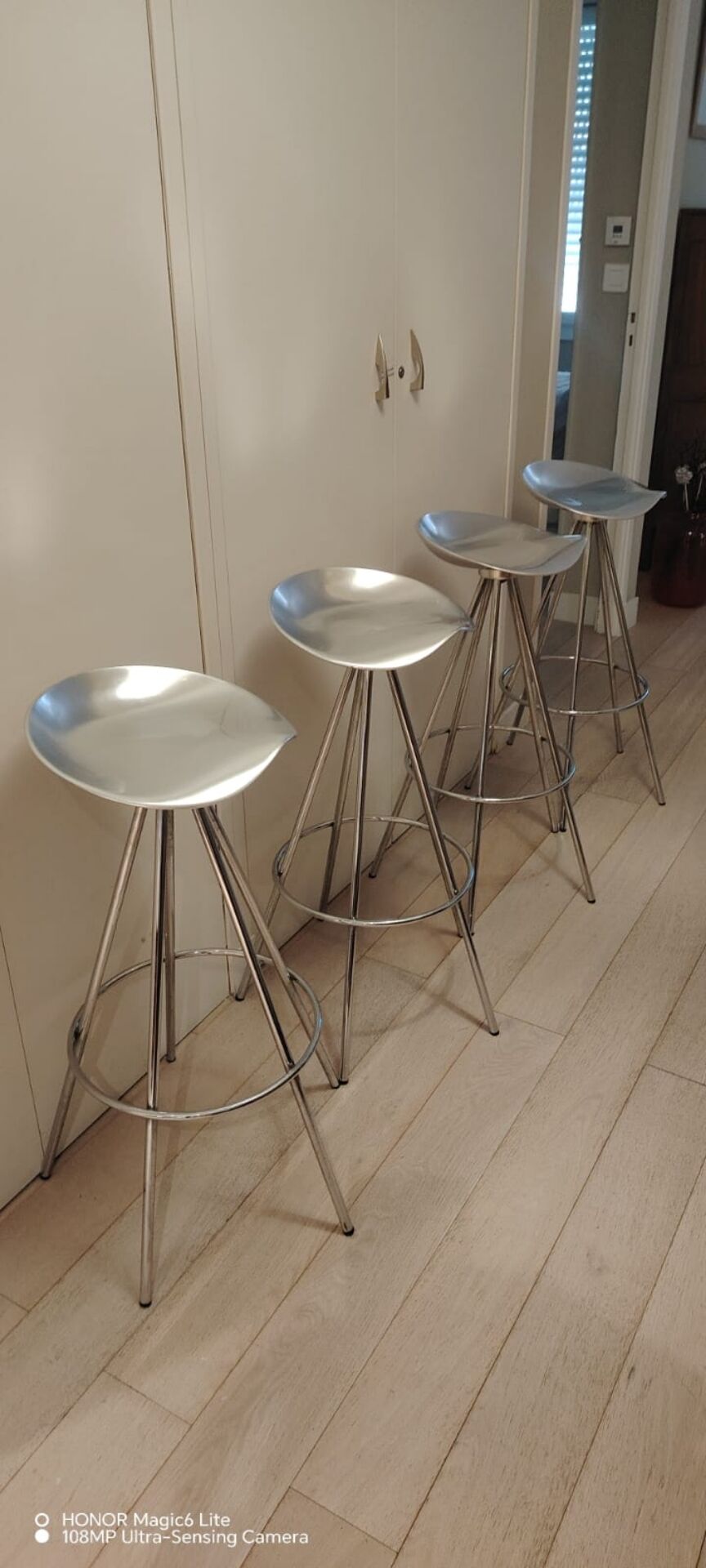 Sell 4 Jamaica bar stools by Pepe Cortés.