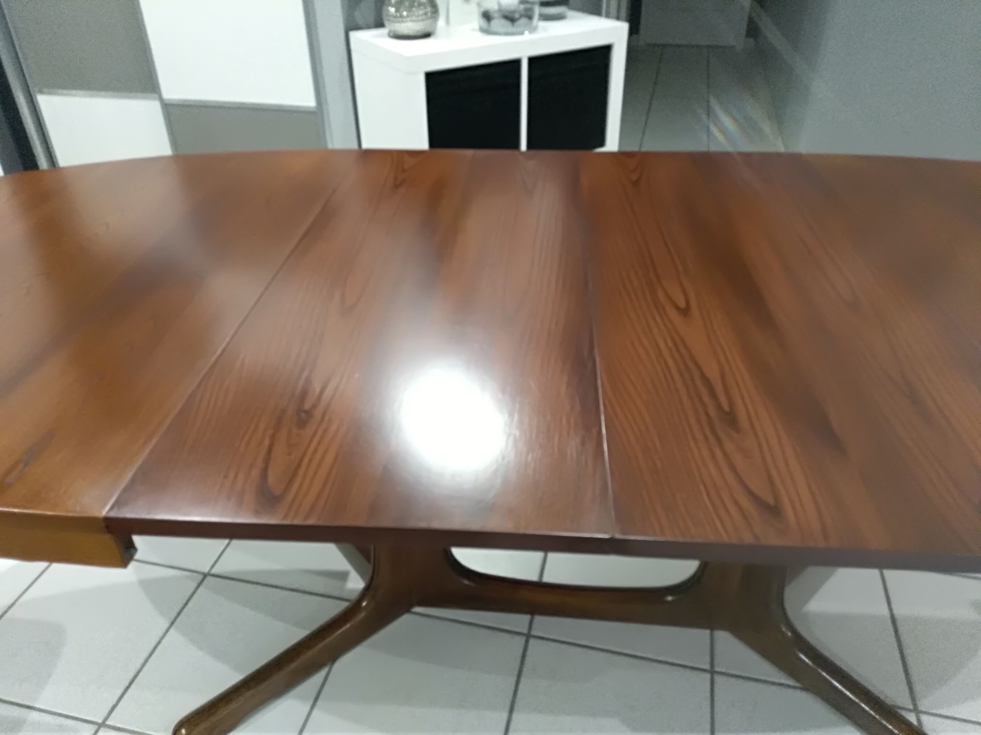 Expandable Baumann vintage table 1970