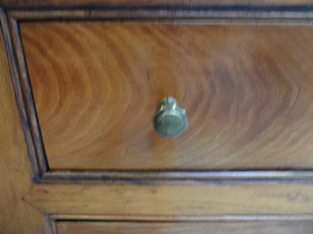 Commode ancienne