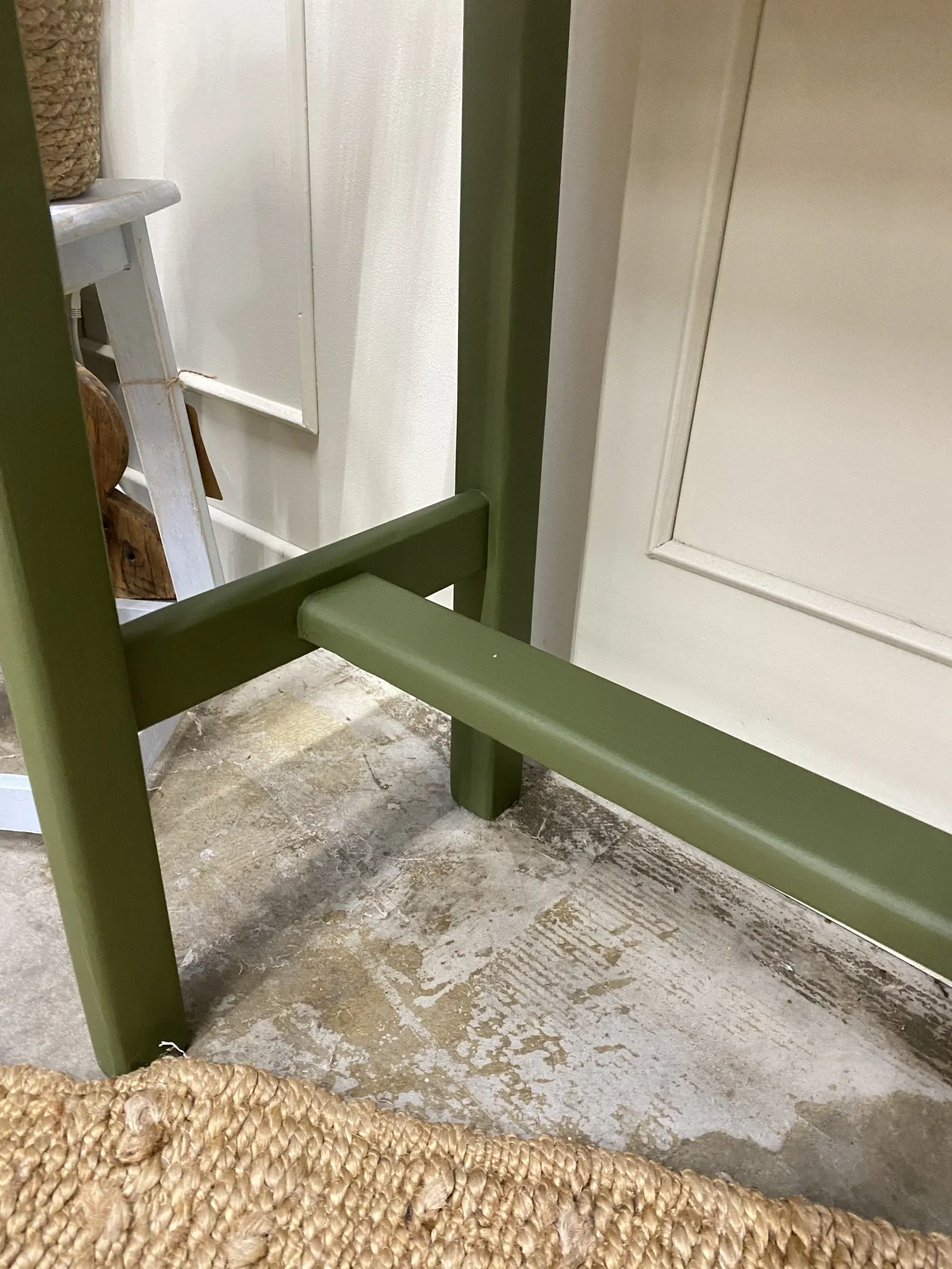 Mado side table