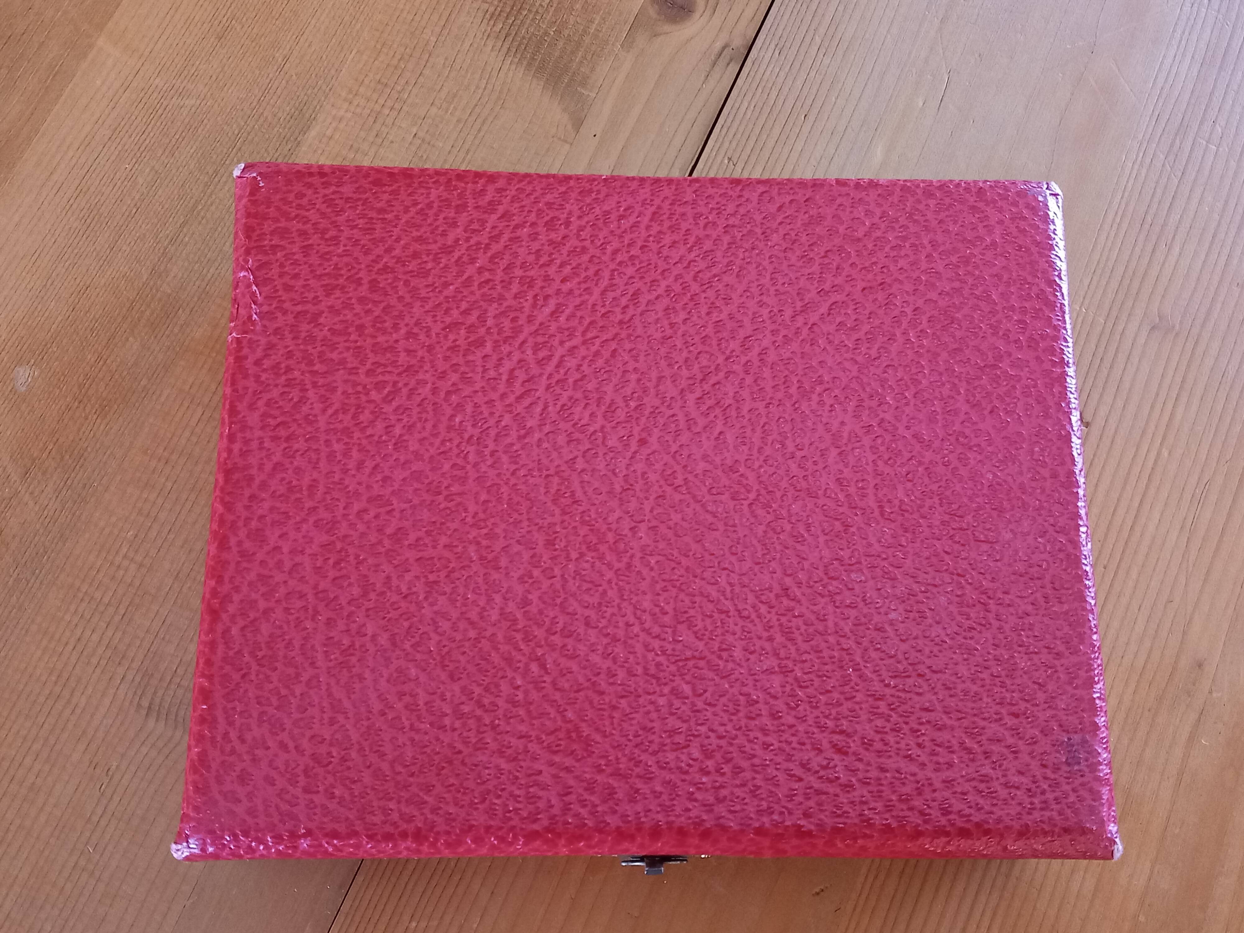 Box of 12 small dessert forks, Devouge Dupont silverware.