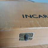 Box compartmentalized wooden