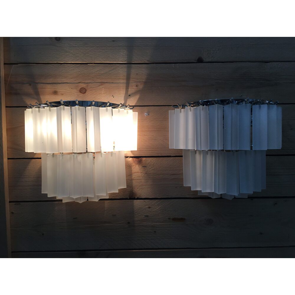 Triedro sandblasted murano glass wall sconce