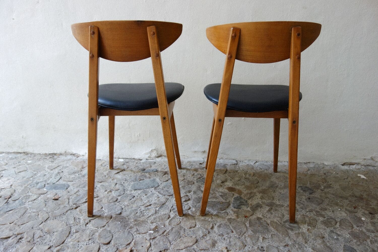 Pair of Fontania chairs, edited by Baumann, 60s