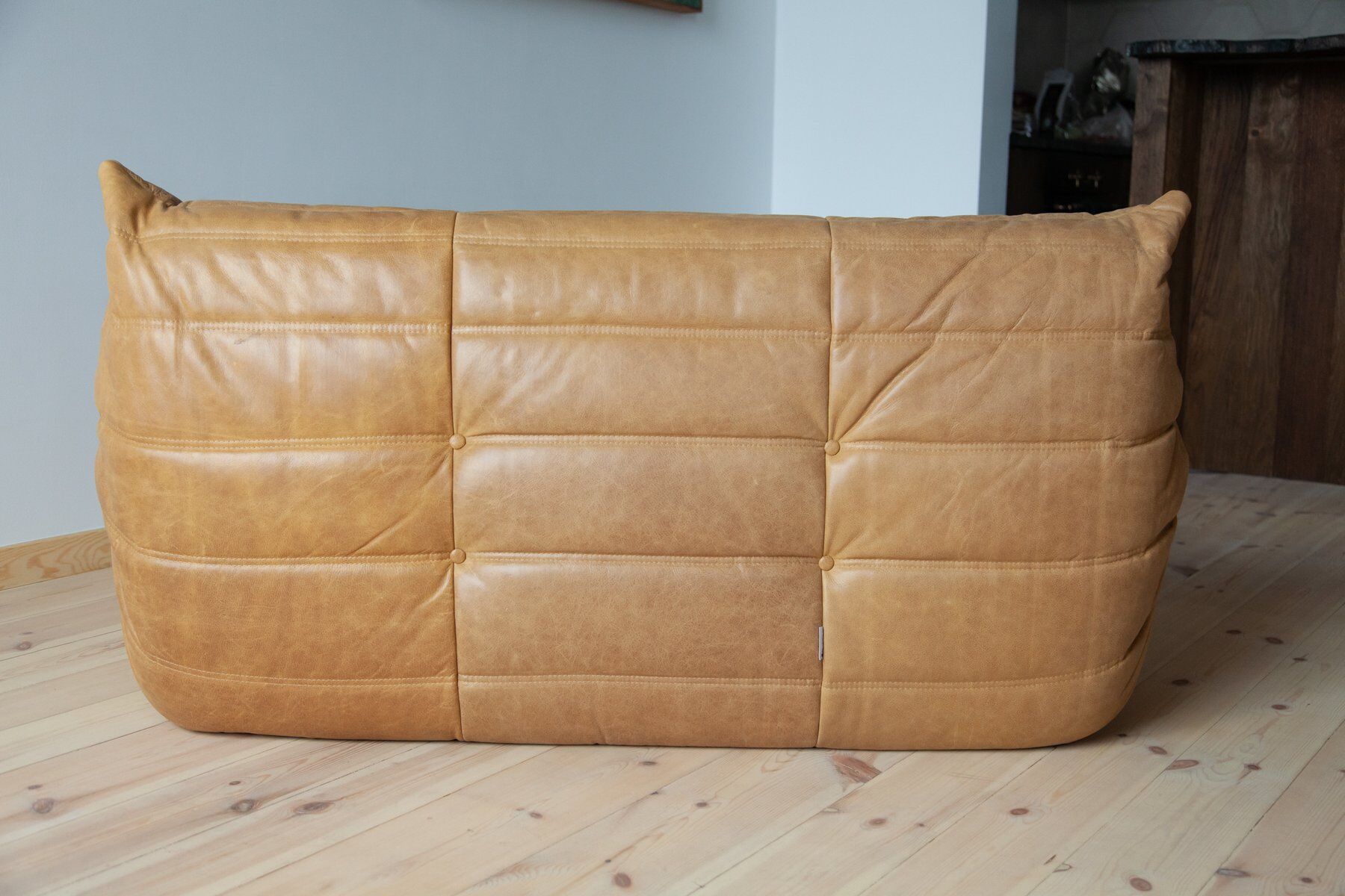 Camel brown leather Togo 2-seater sofa attributed to Michel Ducaroy for Ligne Roset
