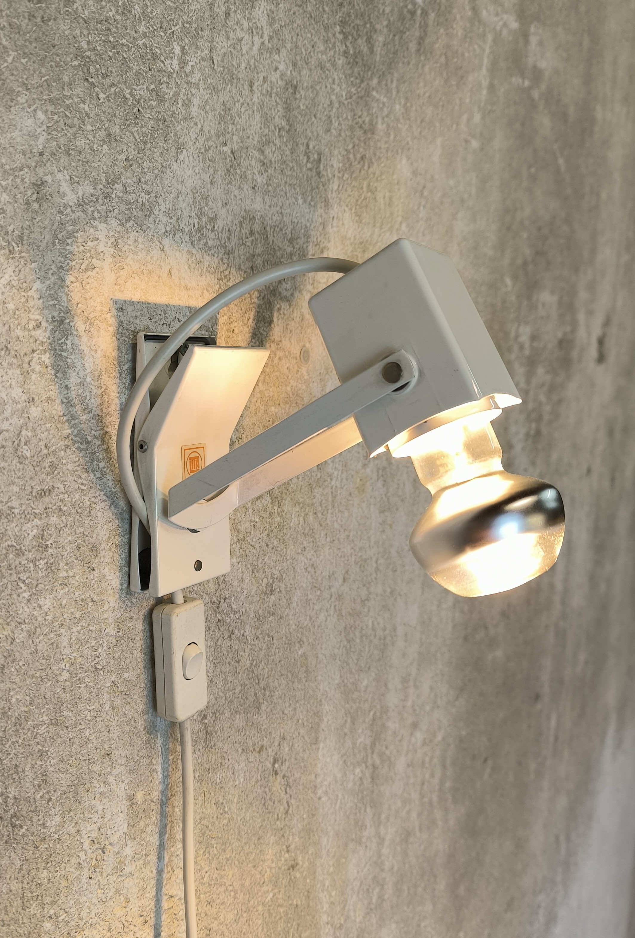 LITA vintage white clip-on spotlight