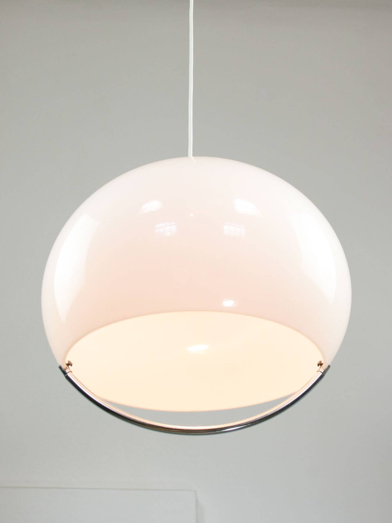 White Space Age Jolly Pendant Lamp from Guzzini, 60s