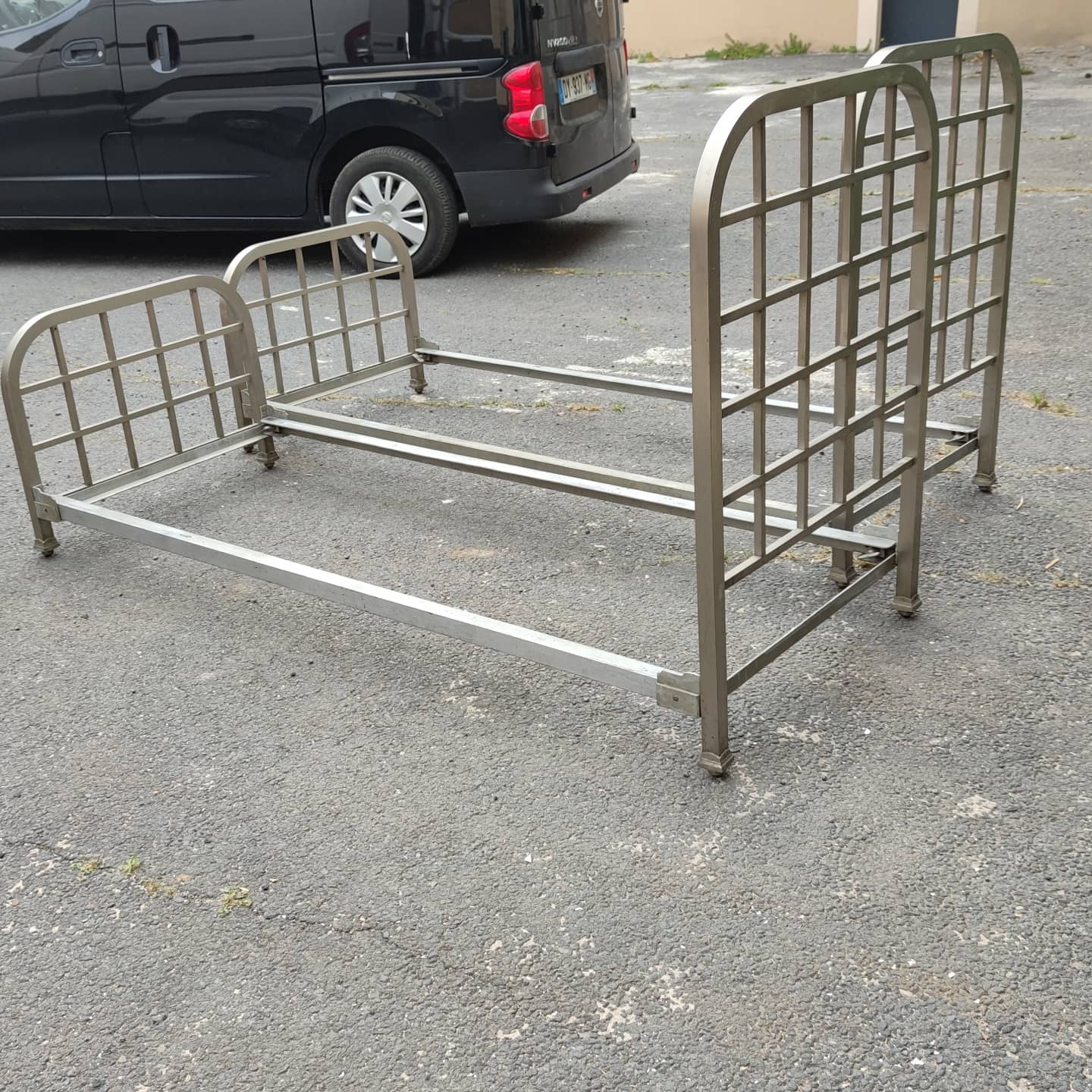 Pair of nickel-plated bronze beds circa 1920