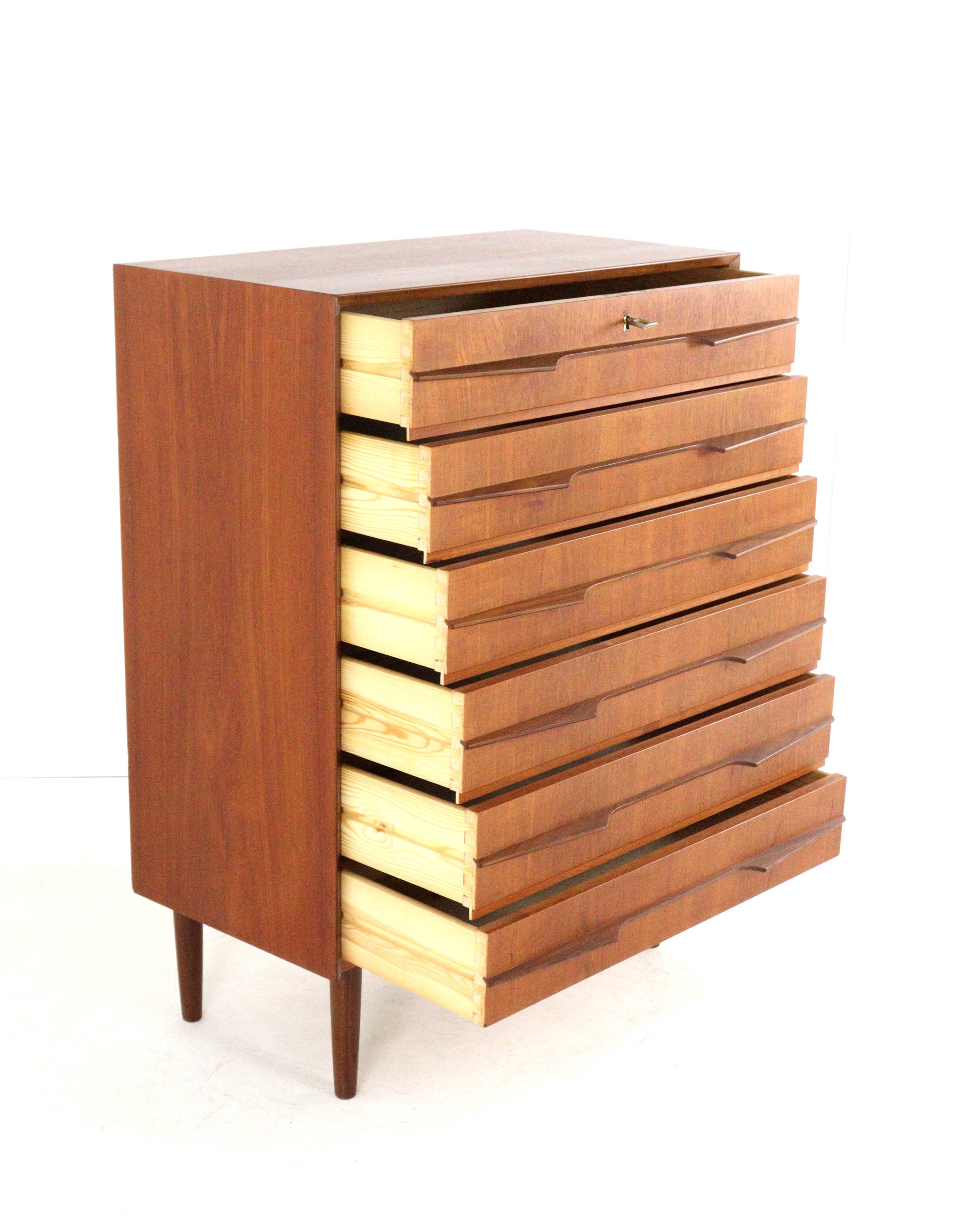 Large Danish 'Olsted' chest of drawers in teak