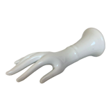 White hand vertical or horizontal soliflore ring