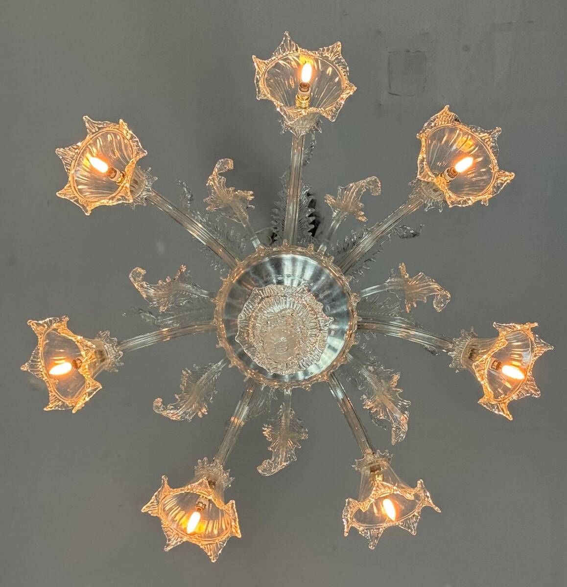 Venetian chandelier in colorless Murano glass, 7 light arms circa 1930