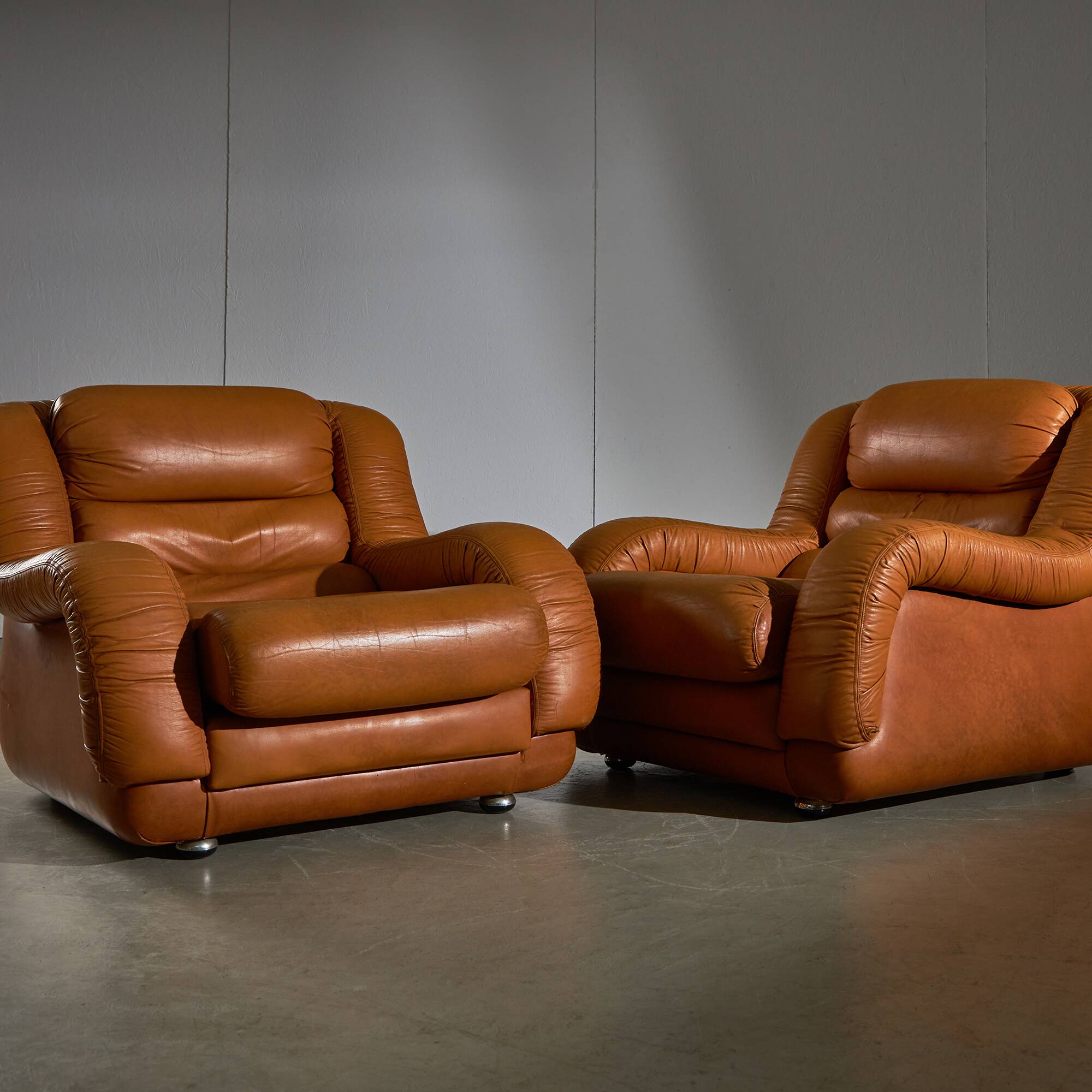 Light Warm Brown Leather Sofa Set