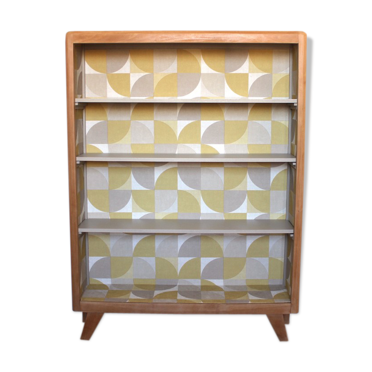 Bookcase of the 60s compass