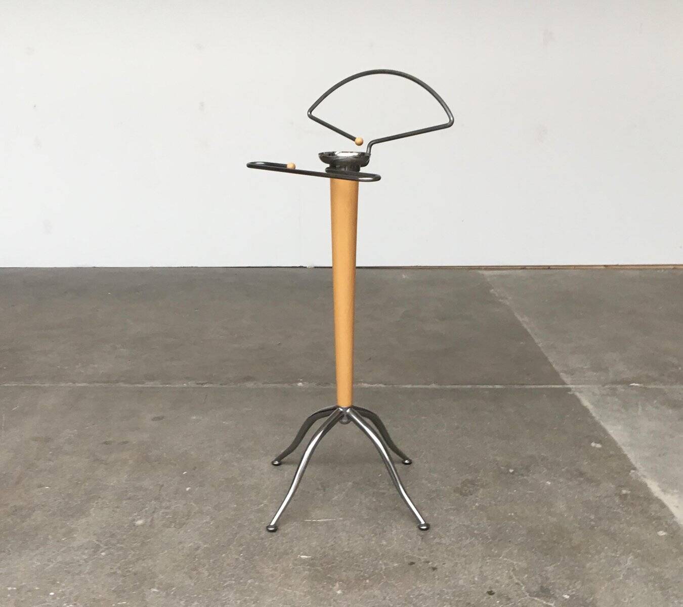 Vintage Italian postmodern coat rack by Calligaris.