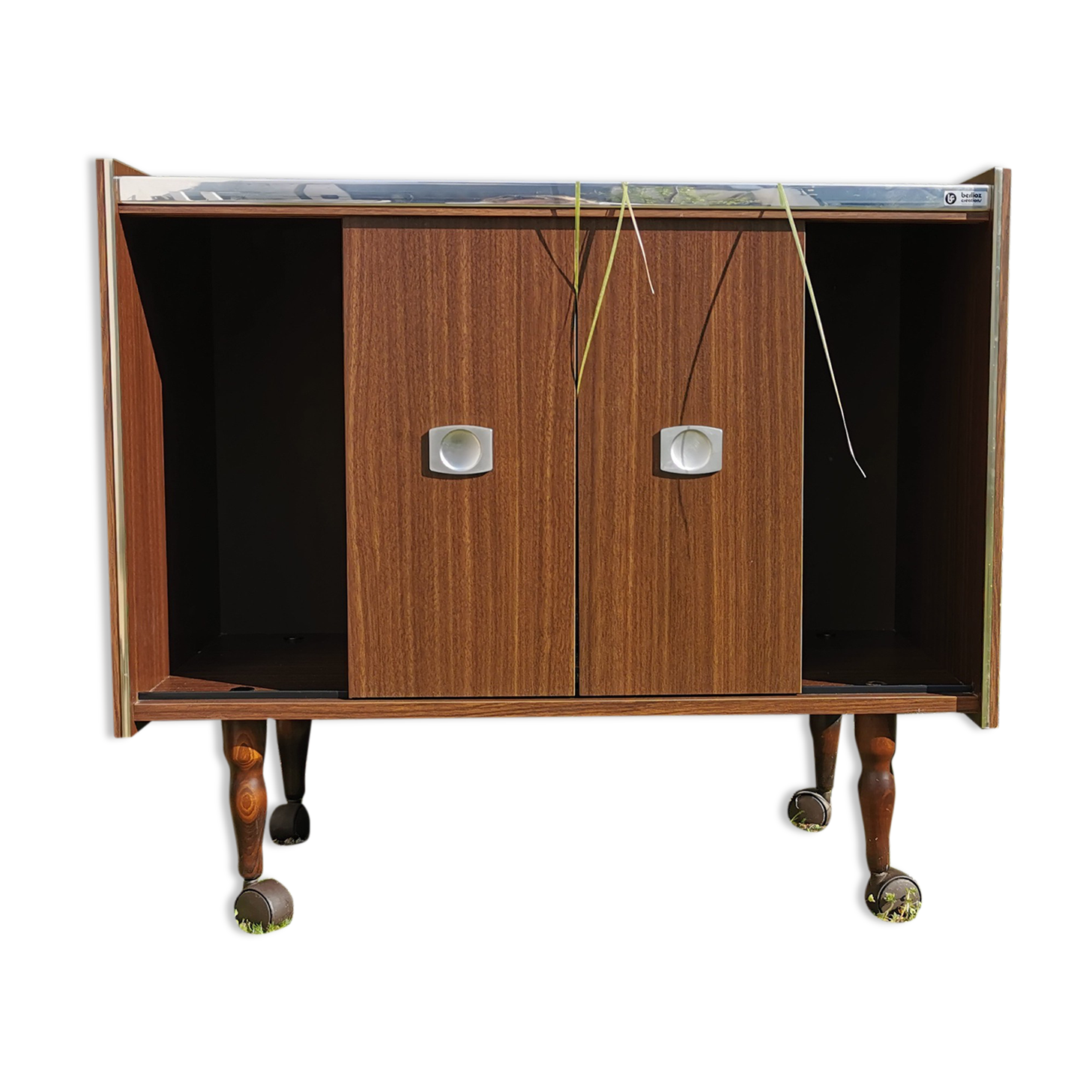 Furniture bar showcase with vintage wheels
