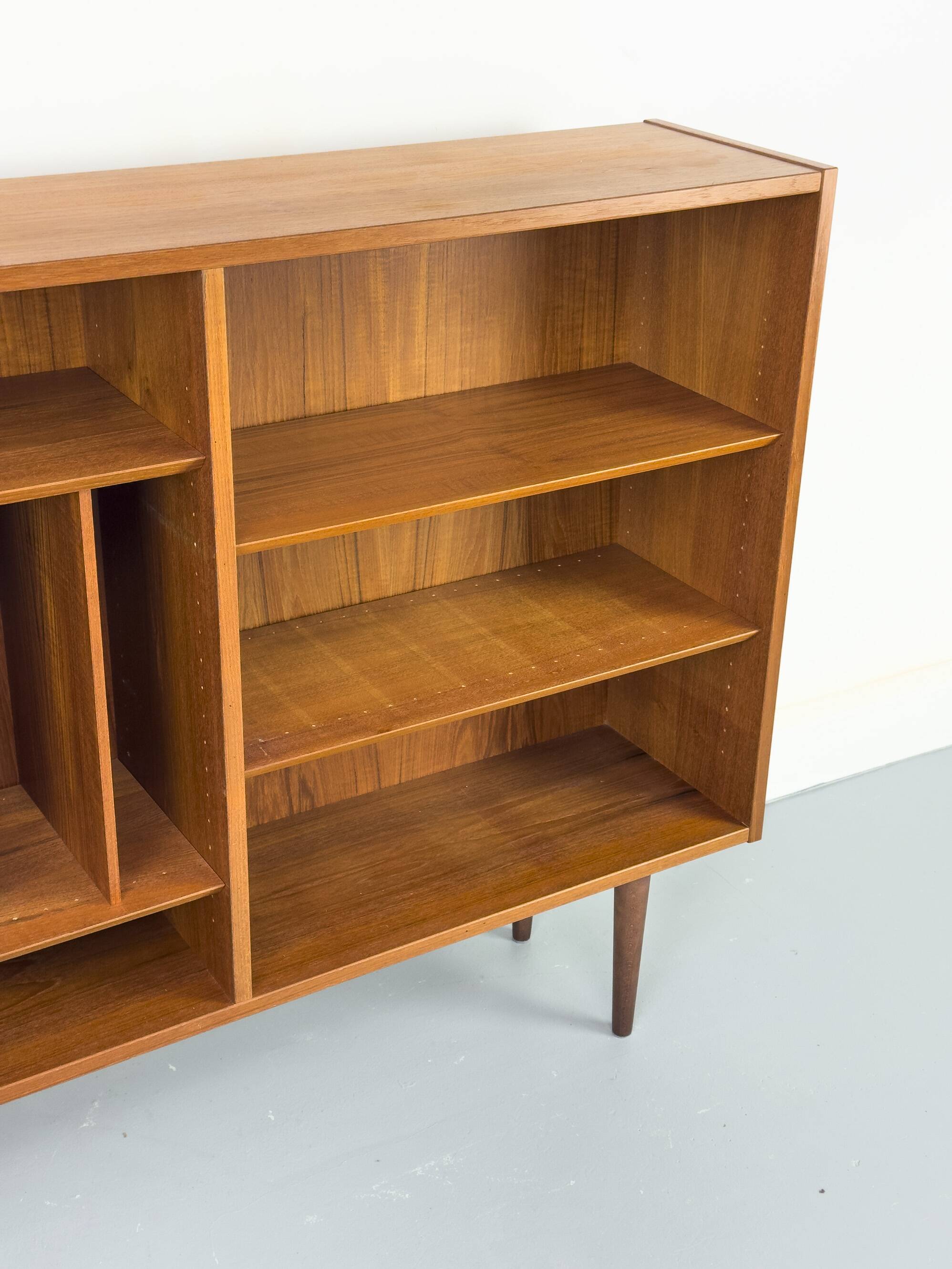 Vintage Danish Teak Bookshelf by Carlo Jensen for Hundevad & Co., 1960s