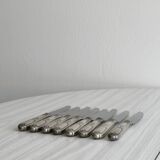 Set of 8 silver metal knives