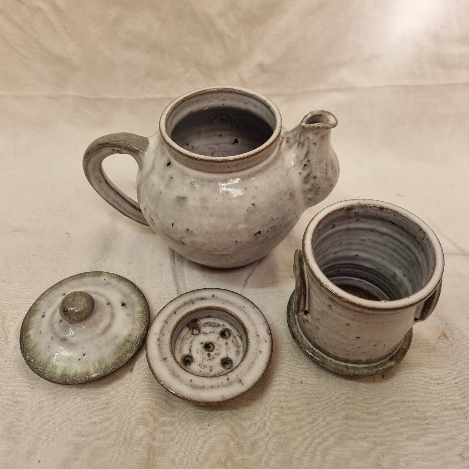 8 cup stoneware tea set from 1980
