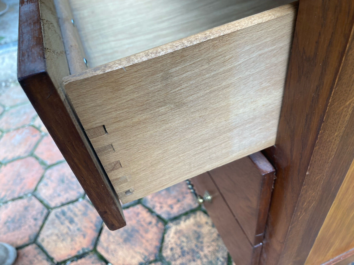 Vintage chest of drawers with tapered legs