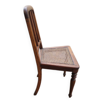 19th century children's chair in wood and canework.