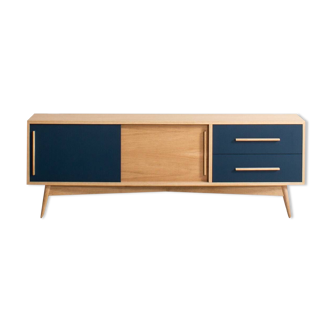Oak sideboard or TV unit made up of two sliding doors and two drawers