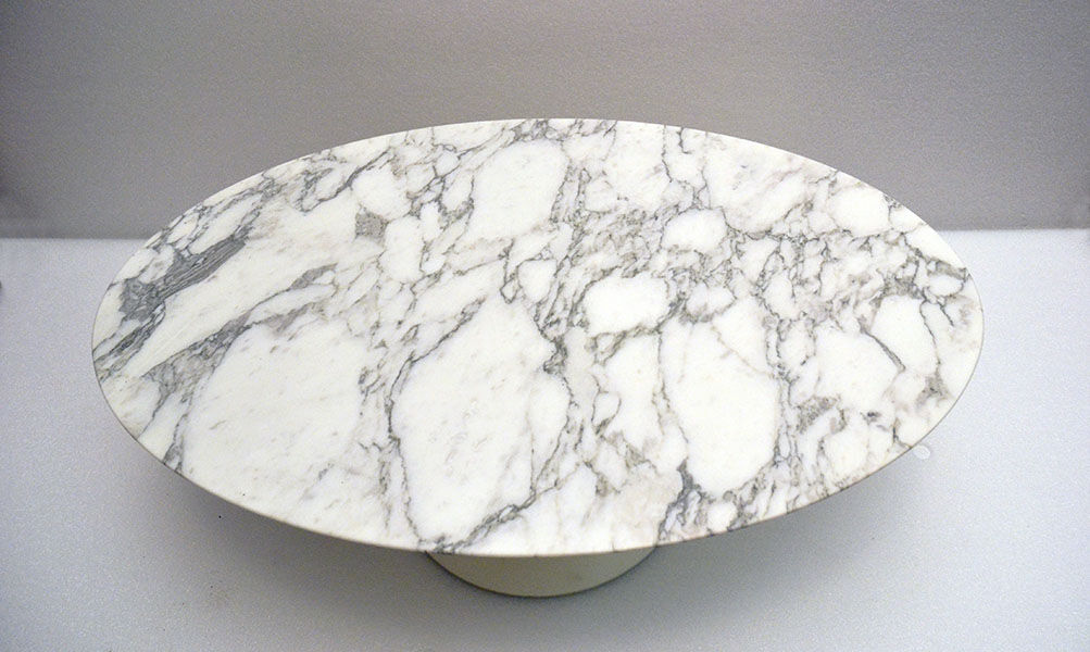 Table basse tulipe ovale par Eero Saarinen pour Knoll, années 1960