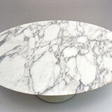 Table basse tulipe ovale par Eero Saarinen pour Knoll, années 1960