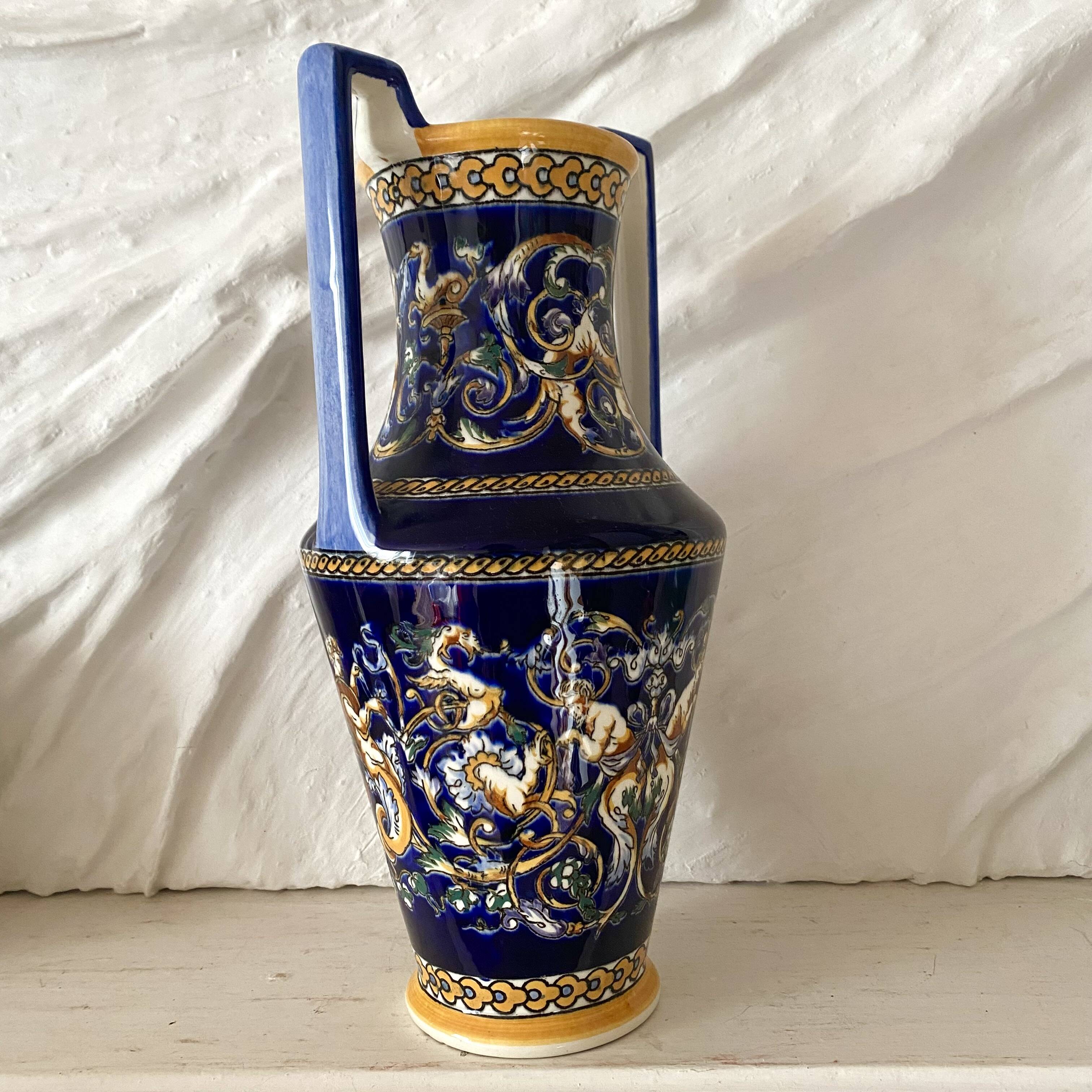 Renaissance decorated earthenware amphora vase from Gien