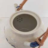 Chinese ceramic teapot floral pattern with rattan handle