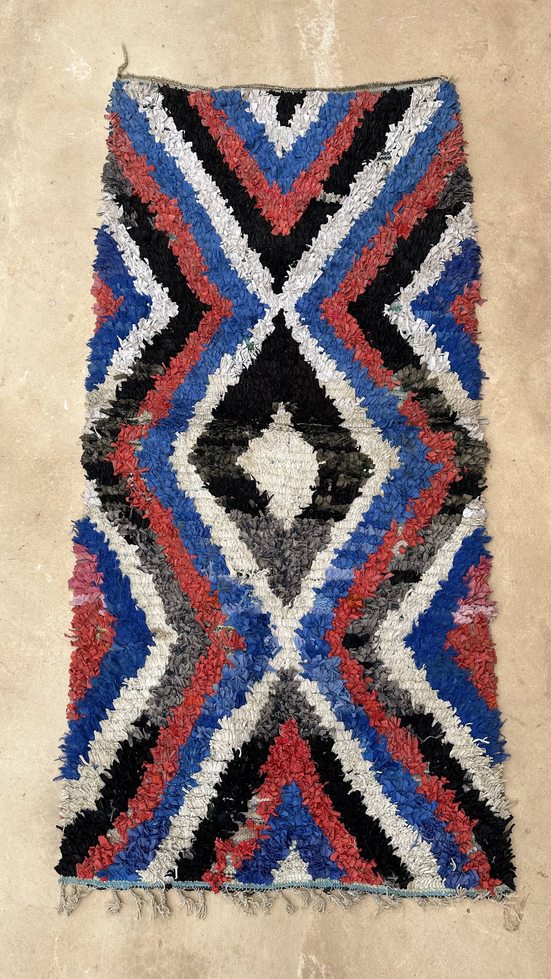 Moroccan carpet - 91 x 200 cm