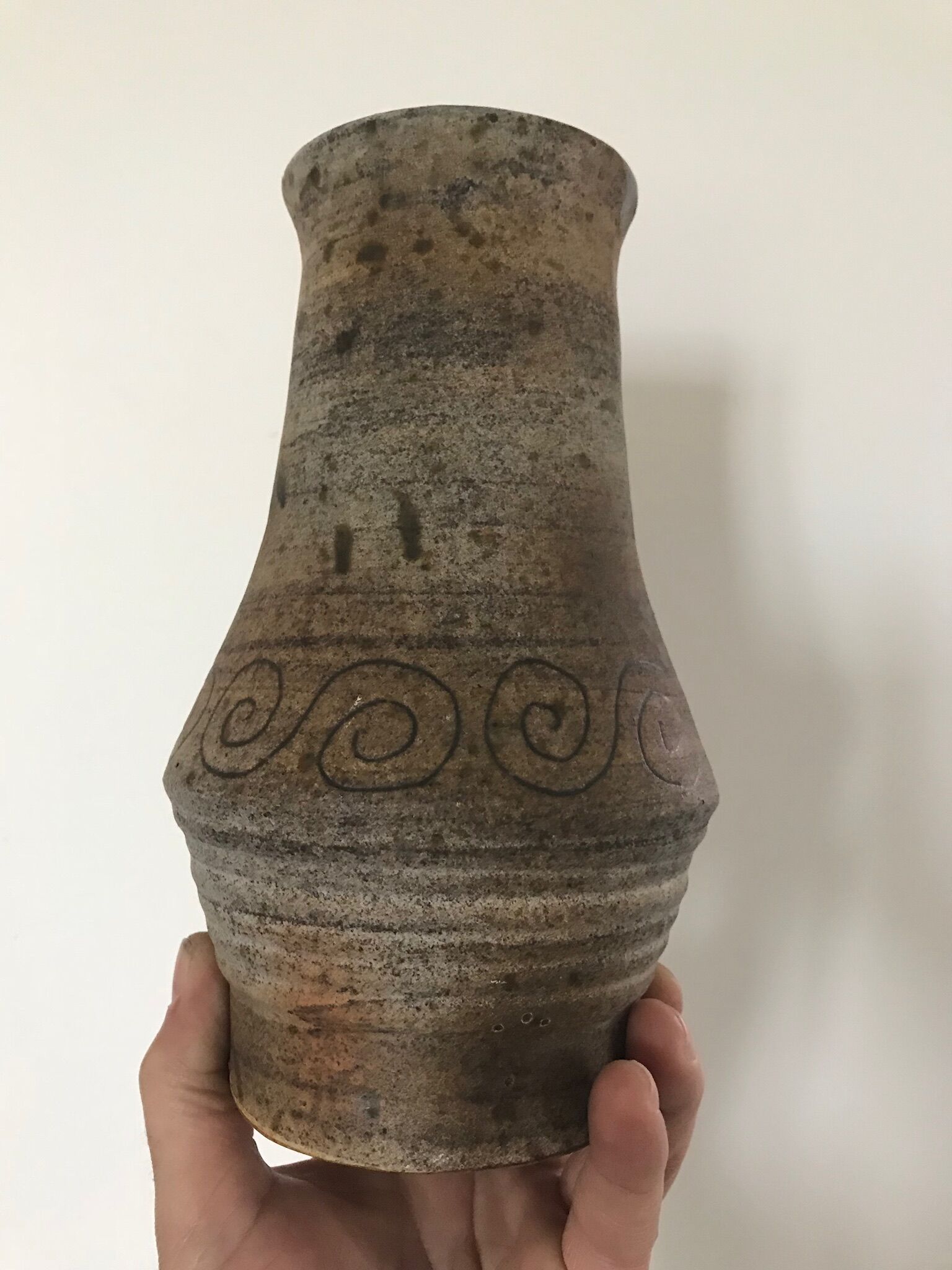 Ceramic signed 1960 vintage sandstone