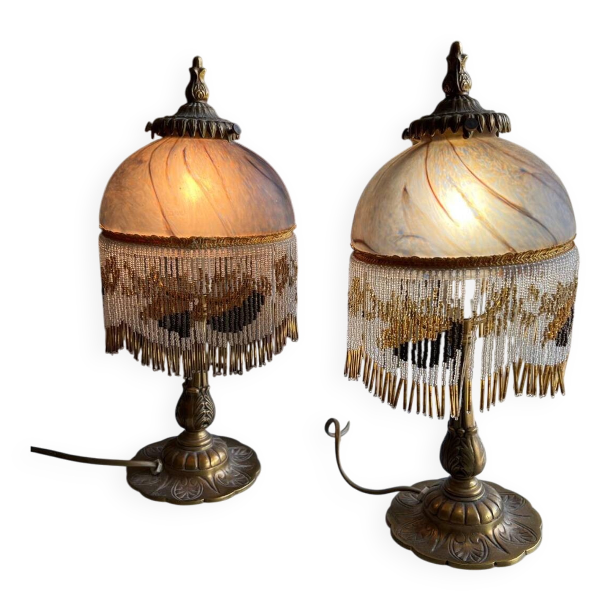 Set of 2 bronze lamps P.lucas