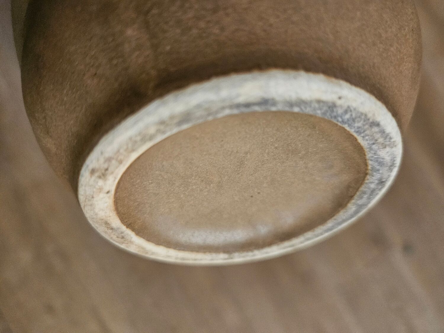 Coffee maker and its 6 stoneware cups