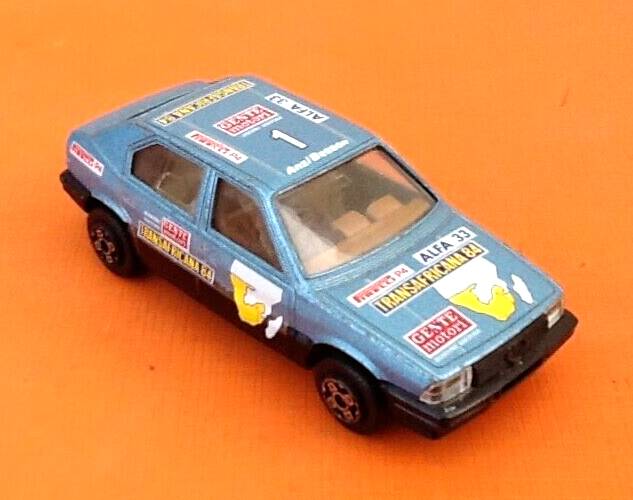 Alfa Romeo 33 miniature car