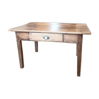 Table basse vintage en bois massif