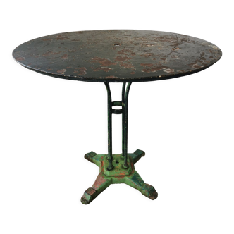 Round garden table cast iron and metal