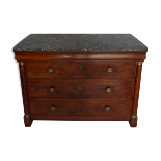 Commode à colonnes en noyer